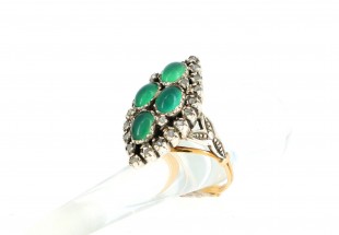 Anel ANTIGO em OURO 19.2K- 24 Diamantes e 4 Esmeraldas