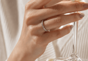 Anel em OURO 19,2K - 25 DIAMANTES