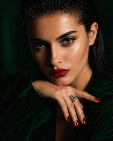 Anel ANTIGO ALTA JOALHERIA Ouro 19,2Kls DIAMANTES e ESMERALDA