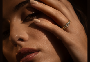 Anel em OURO 14k - 7 DIAMANTES