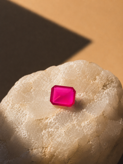 Rubi 3.85CT