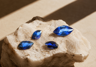 4 SAFIRAS 0.45 CT