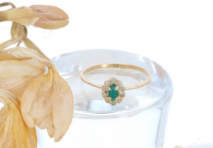 Anel em OURO 19,2k - ESMERALDA